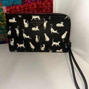 Kate Spade Black and White Cat Pattern Wristlet